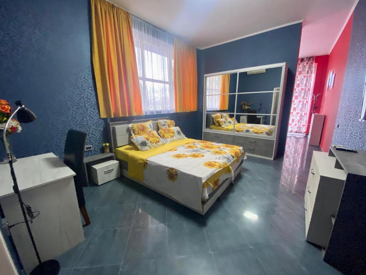 Flower Home 3 * Sofia
